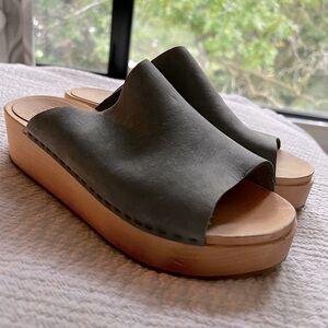 Norma Bryr Clog in Agave size 38